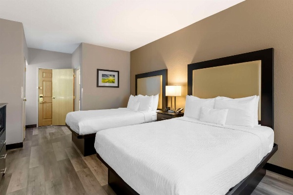 Best Western Plus Des Moines West Inn And Suites Main image