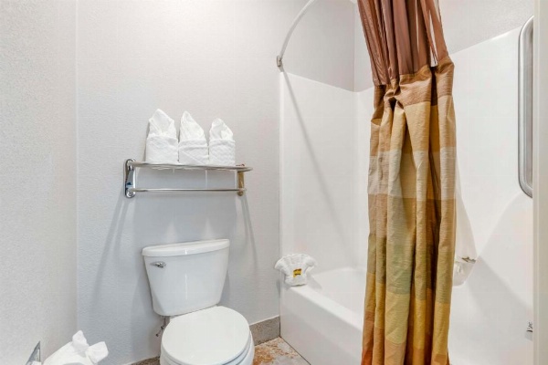 Best Western Plus Des Moines West Inn And Suites image 30